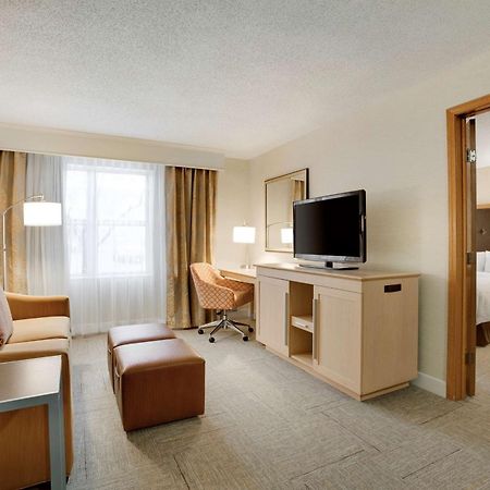 Hampton Inn & Suites Cleveland-Independence Exterior foto