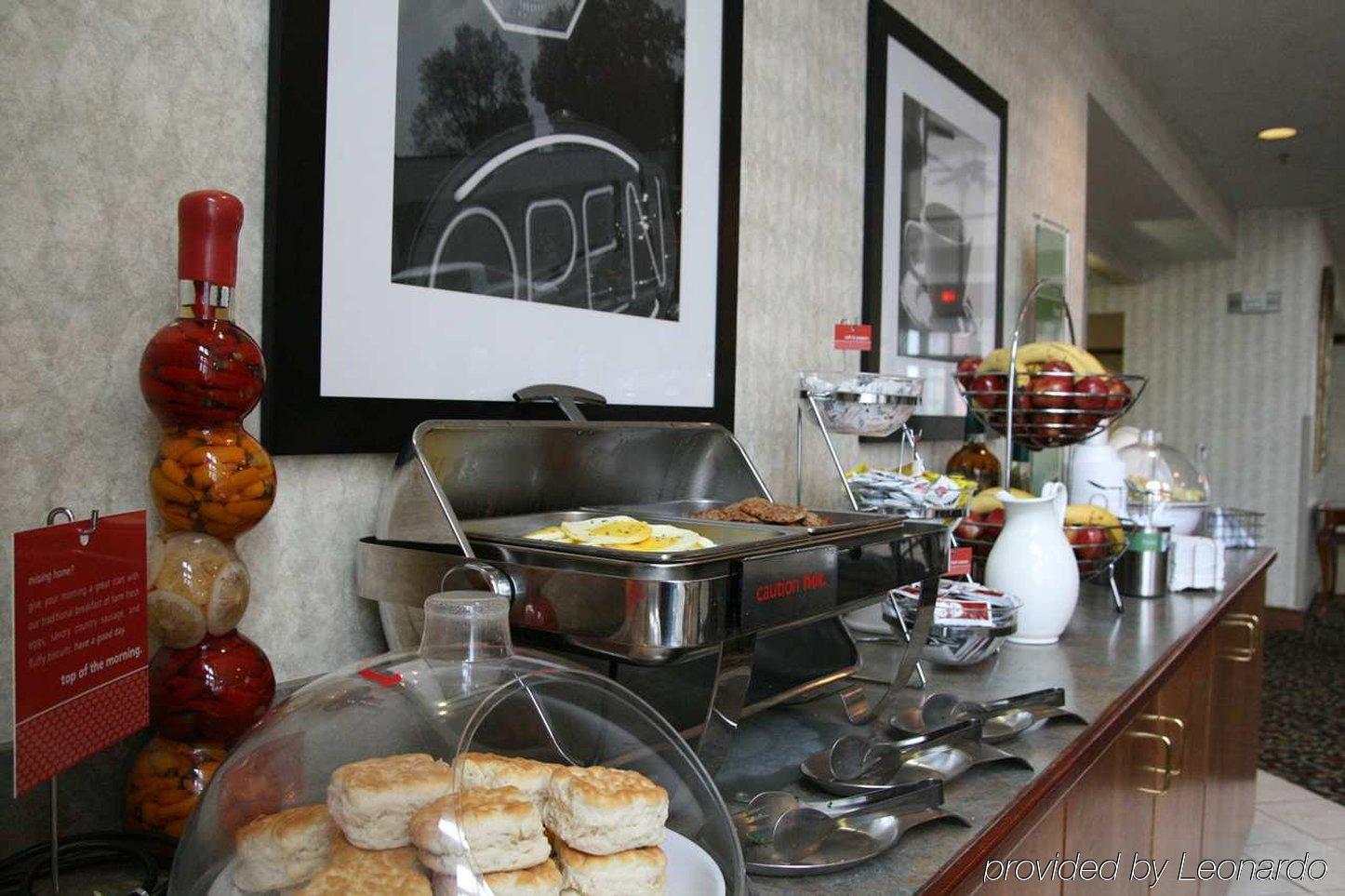 Hampton Inn & Suites Cleveland-Independence Restaurante foto