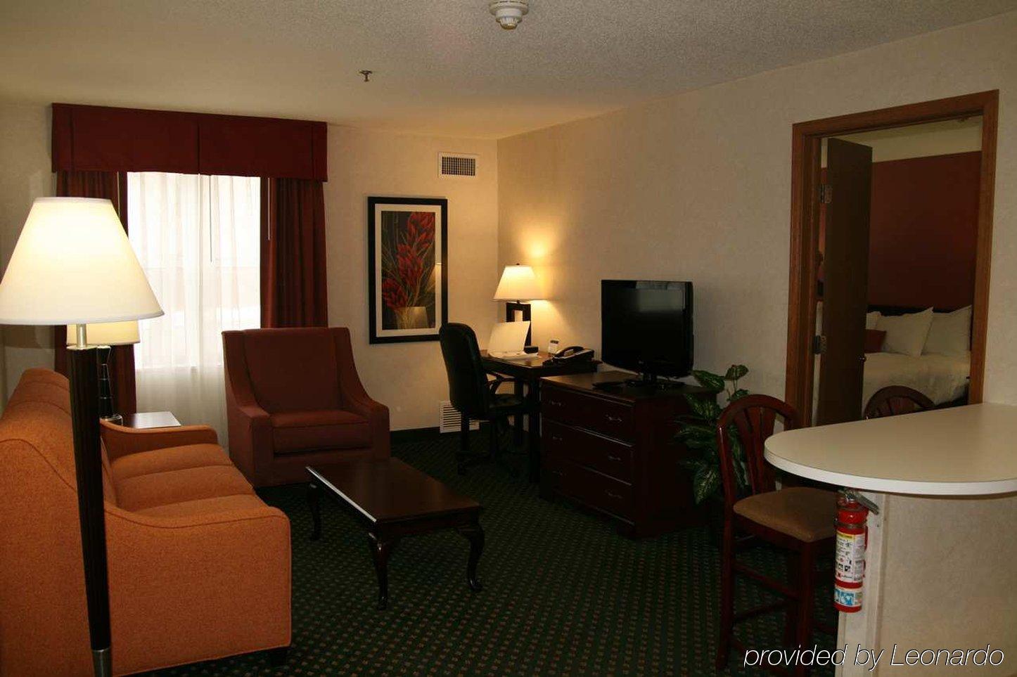 Hampton Inn & Suites Cleveland-Independence Exterior foto